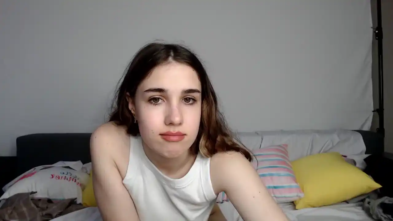 Ellawalker – Amateur.tv Record Video – 2025-08-10 08:17:31