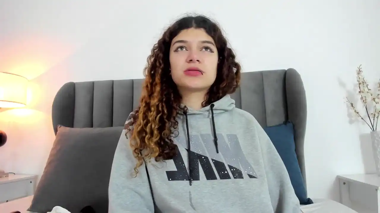 Wendybeckett – Xlovecam Record Video – 2025-06-01 09:28:25
