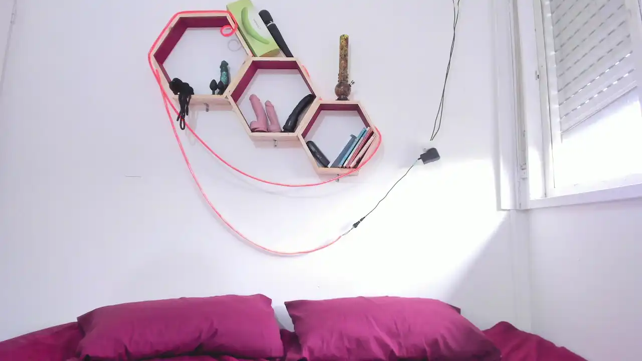 Wendybeckett – Xlovecam Record Video – 2025-08-03 14:33:15