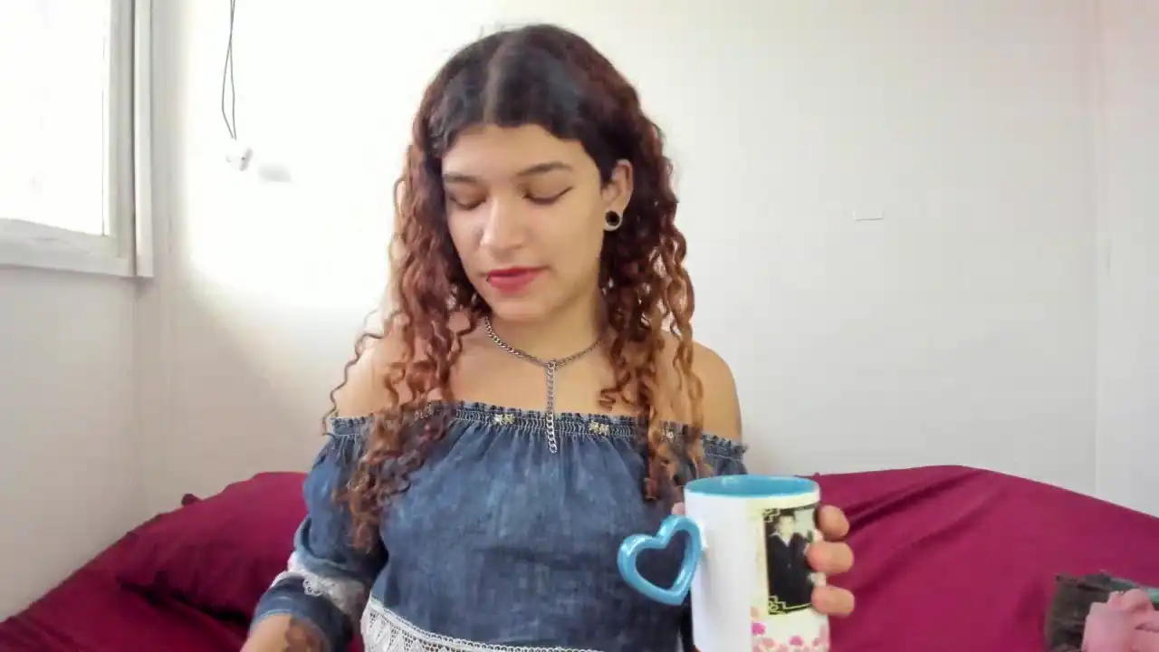 Wendybeckett – Xlovecam Record Video – 2025-03-10 19:47:35