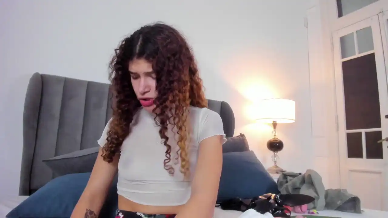 Wendybeckett – Xlovecam Record Video – 2025-01-31 15:08:14