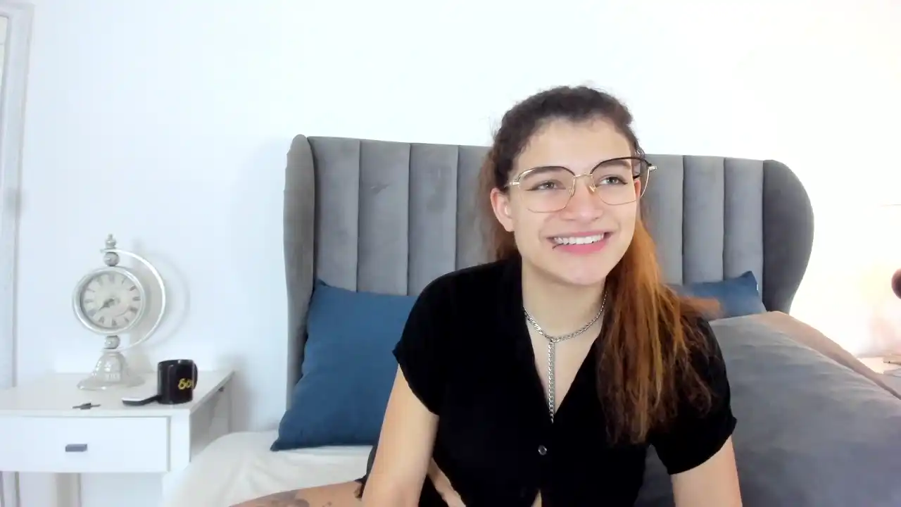 Wendybeckett – Xlovecam Record Video – 2025-08-29 20:56:11