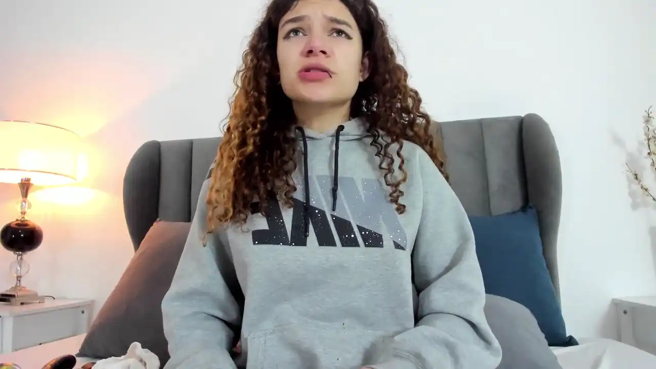 Wendybeckett – Xlovecam Record Video – 2025-04-29 12:48:00