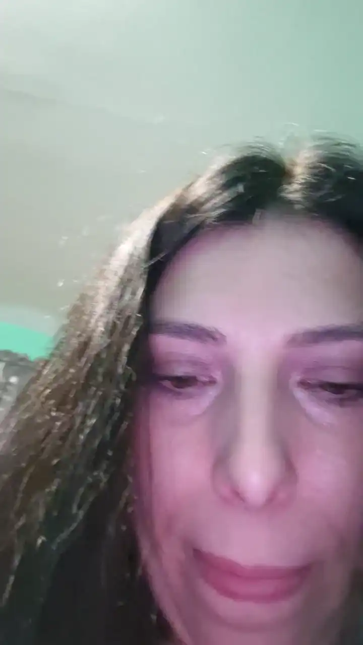 Adina_sexy – Cam4 Record Video – 2026-05-05 05:36:55
