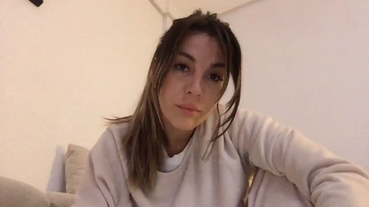 Alesia_ – Myfreecams Record Video – 2025-07-26 20:01:30