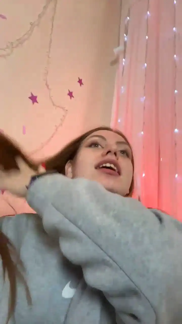 Mignonnes – Xlovecam Record Video – 2025-06-30 19:11:53