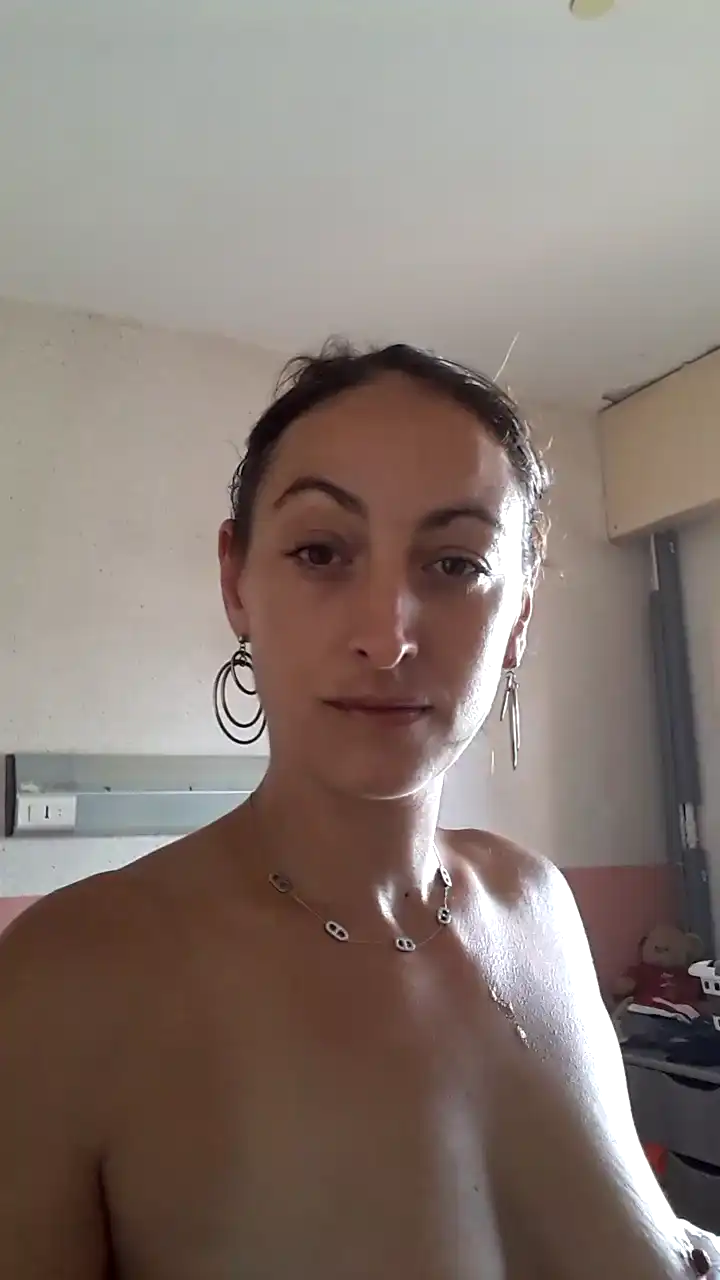 Sexy02sexy09 – Cam4 Record Video – 2025-03-12 23:48:41