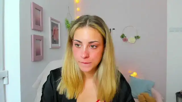 Gia_lopez18 – Myfreecams Record Video – 2025-03-24 19:21:31