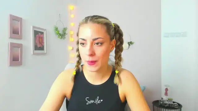 Gia_lopez18 – Myfreecams Record Video – 2025-12-28 17:11:37