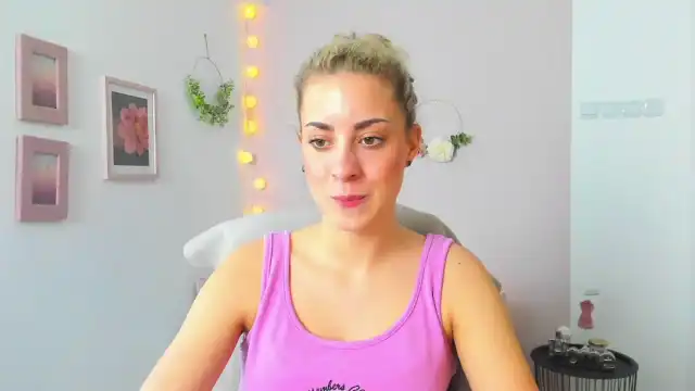 Gia_lopez18 – Myfreecams Record Video – 2026-01-03 19:25:39