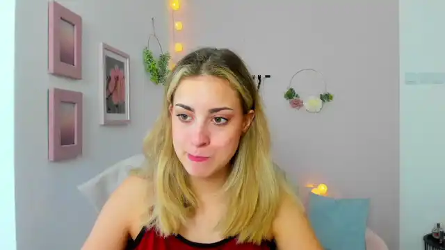 Gia_lopez18 – Myfreecams Record Video – 2026-05-28 21:39:01