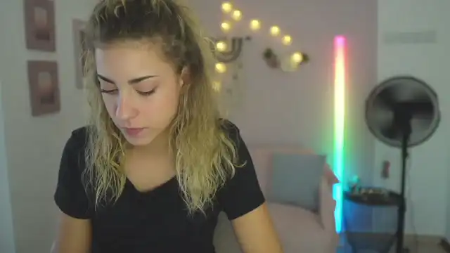 Gia_lopez18 – Myfreecams Record Video – 2025-10-11 17:25:39