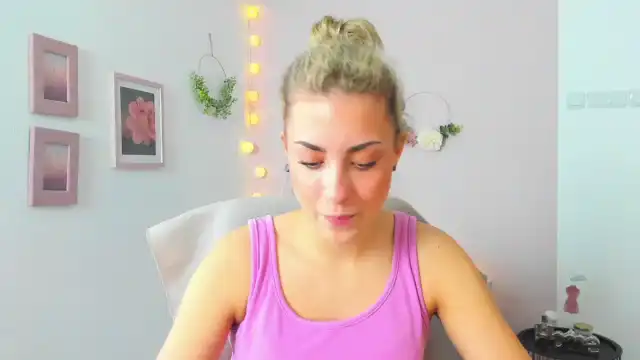 Gia_lopez18 – Myfreecams Record Video – 2025-03-27 09:08:33
