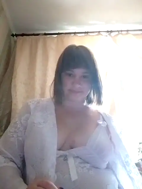 Ladybi – Xlovecam Record Video – 2025-05-09 23:07:37