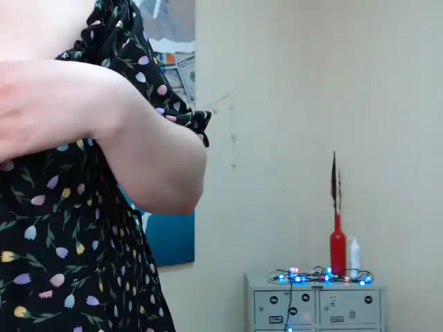 Ladybi – Xlovecam Record Video – 2025-08-13 16:25:13