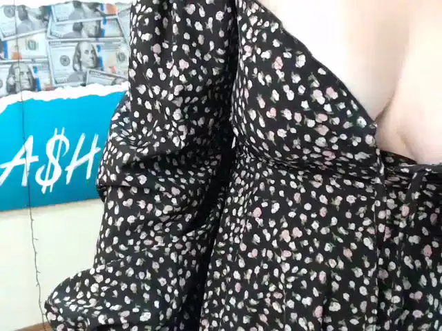 Ladybi – Xlovecam Record Video – 2025-06-01 10:30:24