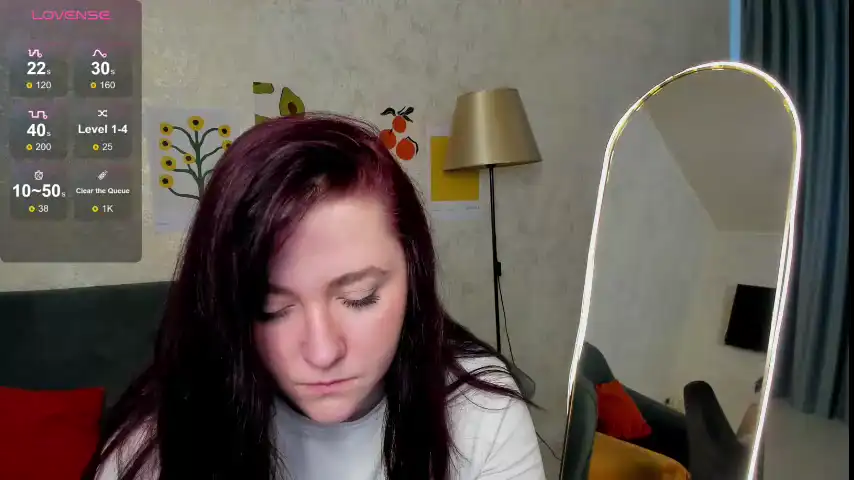 Ur_naughty_girl – Chaturbate Record Video – 2025-12-22 09:27:52