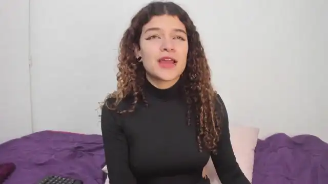 Wendybeckett – Xlovecam Record Video – 2025-01-09 03:47:17