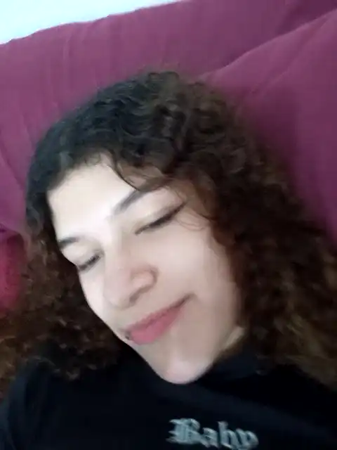 Wendybeckett – Xlovecam Record Video – 2025-09-18 12:17:27