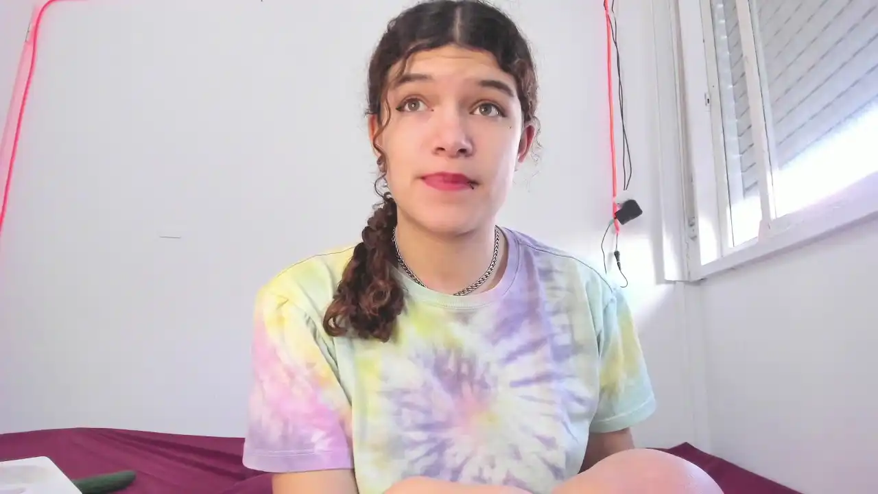 Wendybeckett – Xlovecam Record Video – 2025-11-11 19:02:08