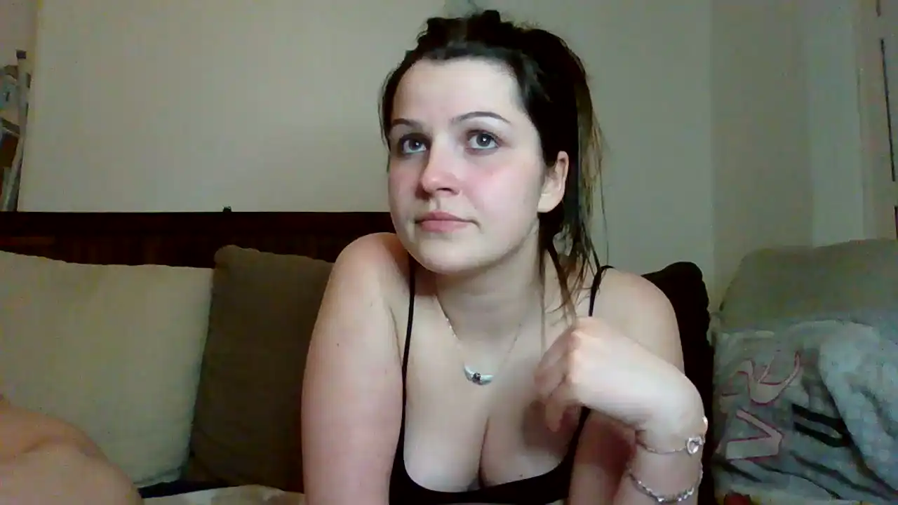 Miacpl4 – Cam4 Record Video – 2025-05-30 03:39:41