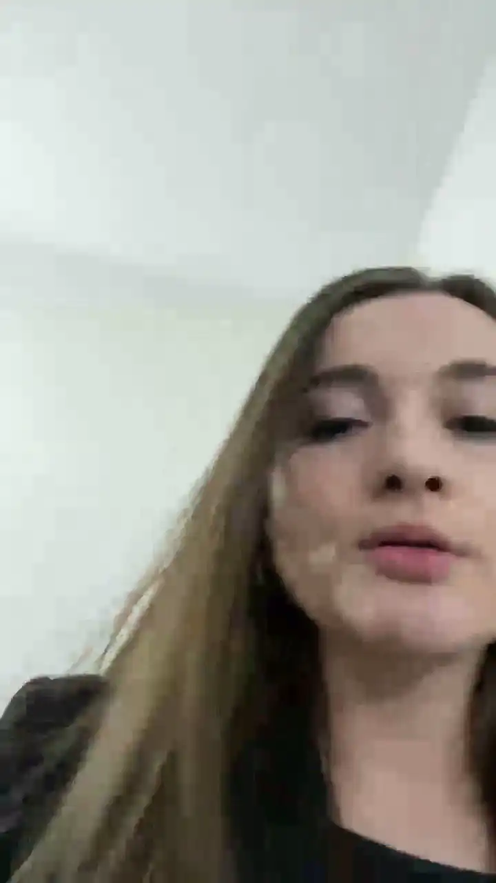 Dionisia – Xlovecam Record Video – 2025-04-22 12:35:15