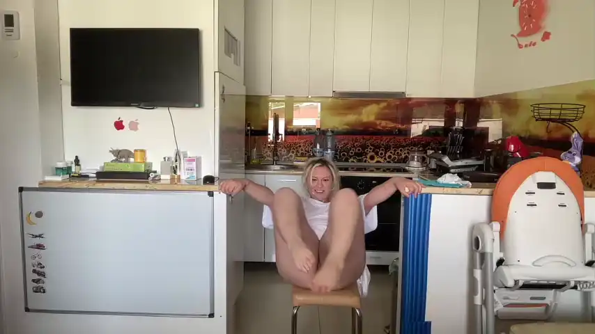 Kiradivine – Chaturbate Record Video – 2026-03-06 07:06:25