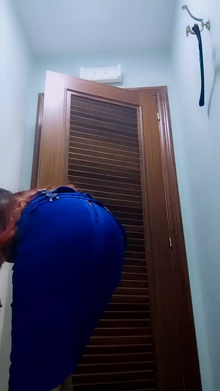 Bichota29 – Cam4 Record Video – 2025-11-02 23:11:24