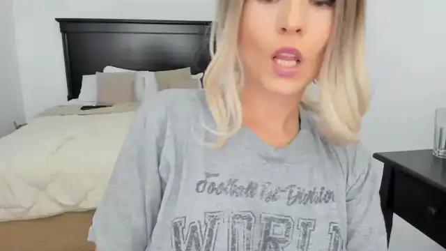 Carollyne_ – Myfreecams Record Video – 2025-01-03 09:51:40