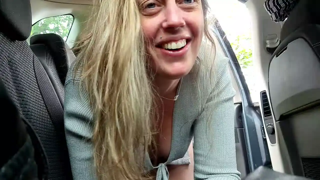 Misslilooo – Cam4 Record Video – 2025-07-18 02:02:41
