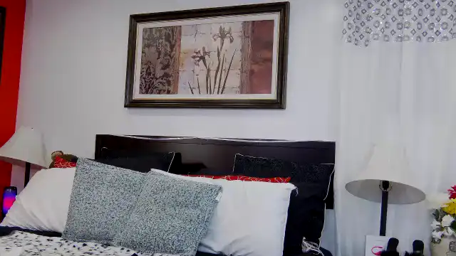 Cin – Xlovecam Record Video – 2025-05-23 19:43:03