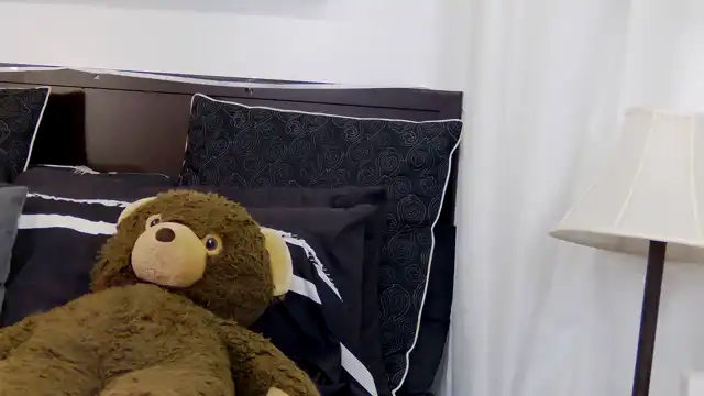 Cin – Xlovecam Record Video – 2026-01-12 00:40:34