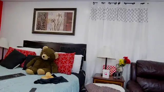 Cin – Xlovecam Record Video – 2026-02-23 04:05:31