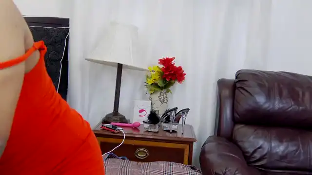 Cin – Xlovecam Record Video – 2025-04-03 09:52:05