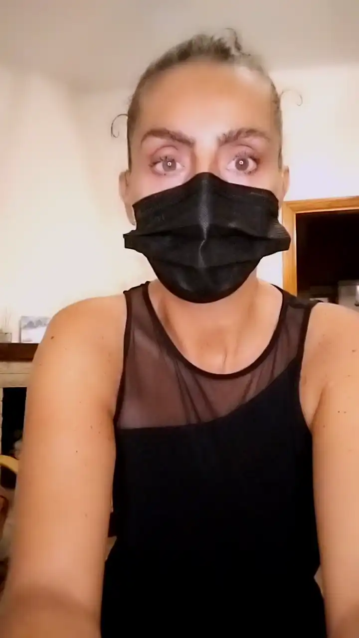 Akemy_room – Cam4 Record Video – 2025-03-01 10:23:52