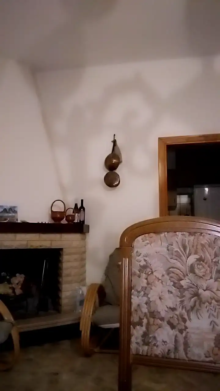 Akemy_room – Cam4 Record Video – 2025-06-10 18:22:22