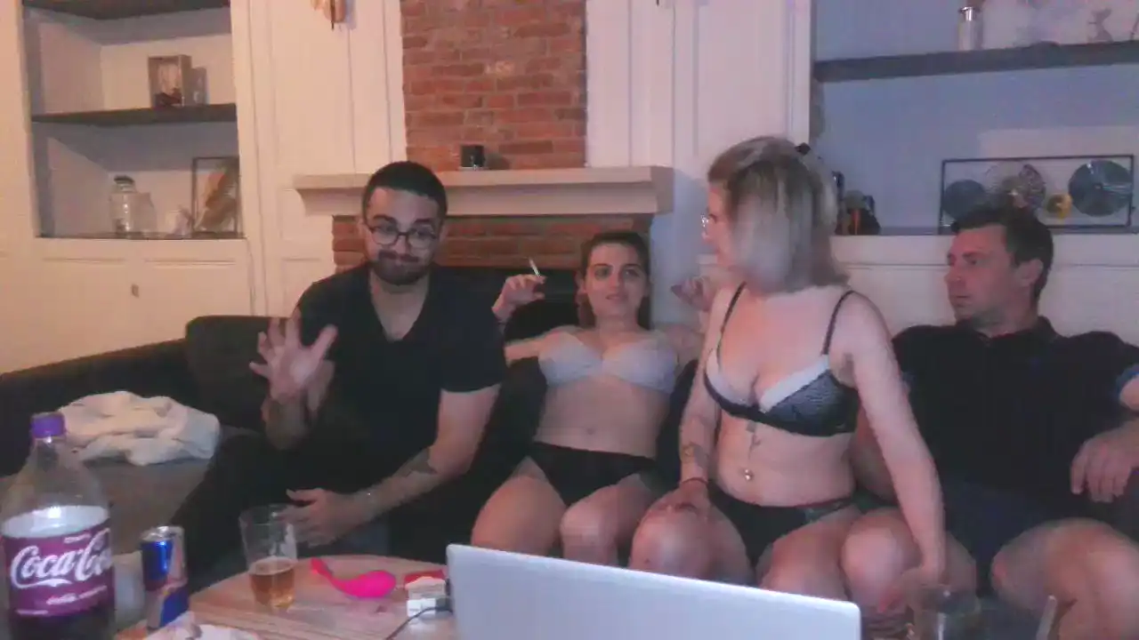 Leo_julie76 – Cam4 Record Video – 2026-06-20 22:42:35