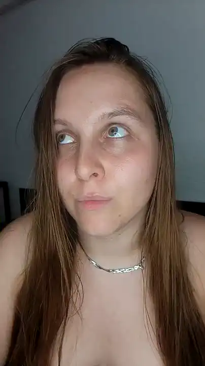 Onlysolovicio – Amateur.tv Record Video – 2025-04-17 12:31:56
