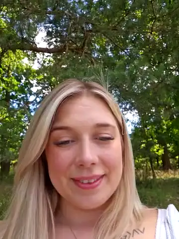 Cherryauroraa – Stripchat Record Video – 2025-10-18 10:19:51