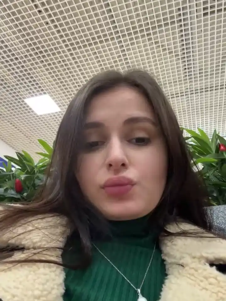 Artemida_hot – Stripchat Record Video – 2025-08-18 23:16:20