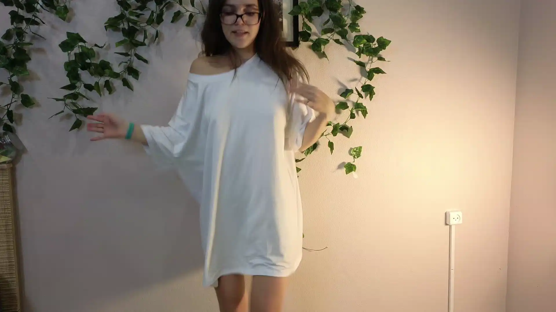 Edytclem – Cam4 Record Video – 2025-06-04 11:59:56