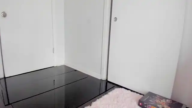 Naomidee – Myfreecams Record Video – 2025-04-01 01:22:19