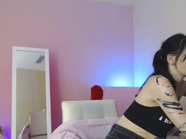 Tsukerberg – Xlovecam Record Video – 2025-10-06 01:57:24