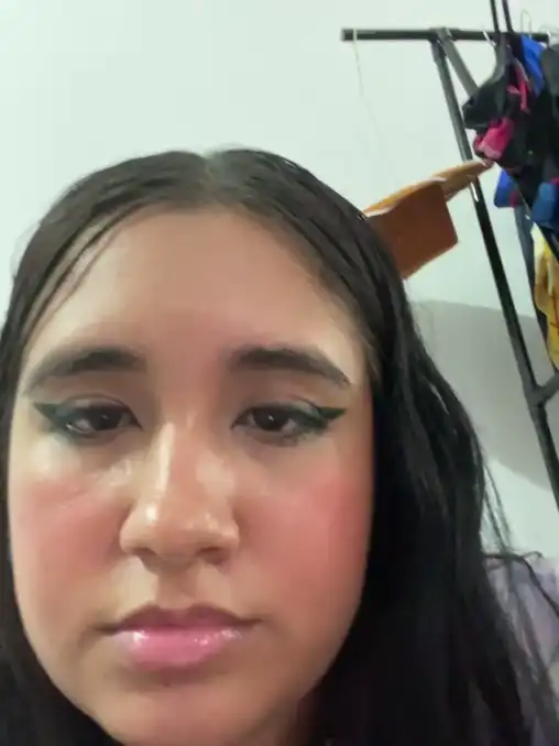 Melyescobar – Stripchat Record Video – 2025-05-15 09:44:21
