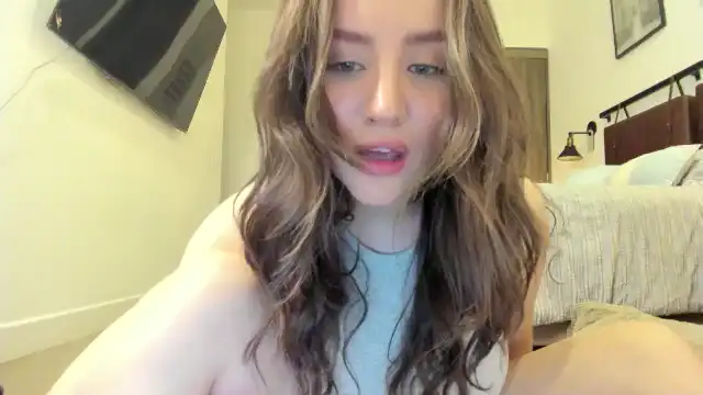 Lindabluee – Myfreecams Record Video – 2026-06-19 02:48:17