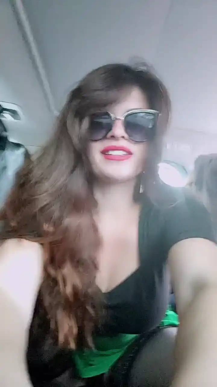 Bellaluna__show – Cam4 Record Video – 2025-02-10 15:14:40