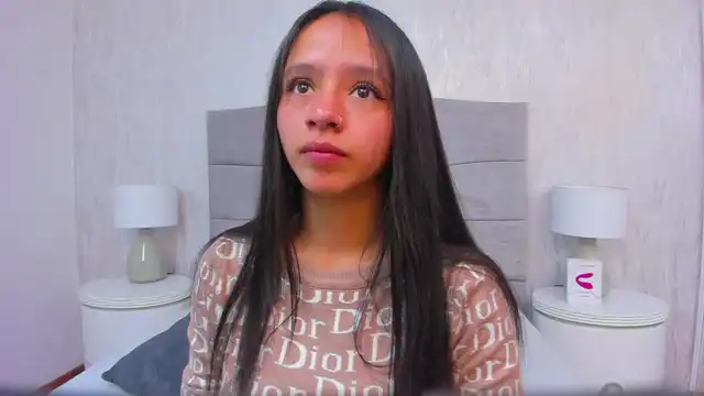 Kloethompson – Xlovecam Record Video – 2025-08-19 21:39:13