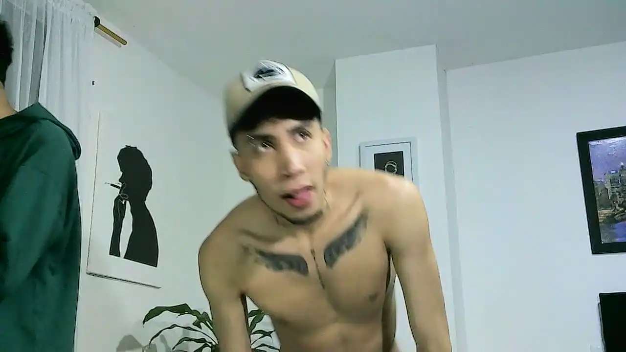 Ian_liam – Cam4 Record Video – 2025-07-14 16:26:16