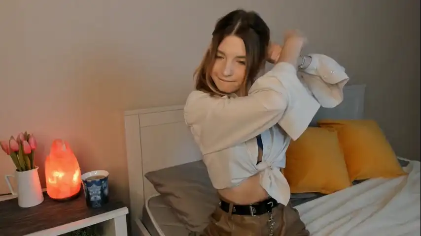Julieross03 – Chaturbate Record Video – 2025-03-03 09:18:45