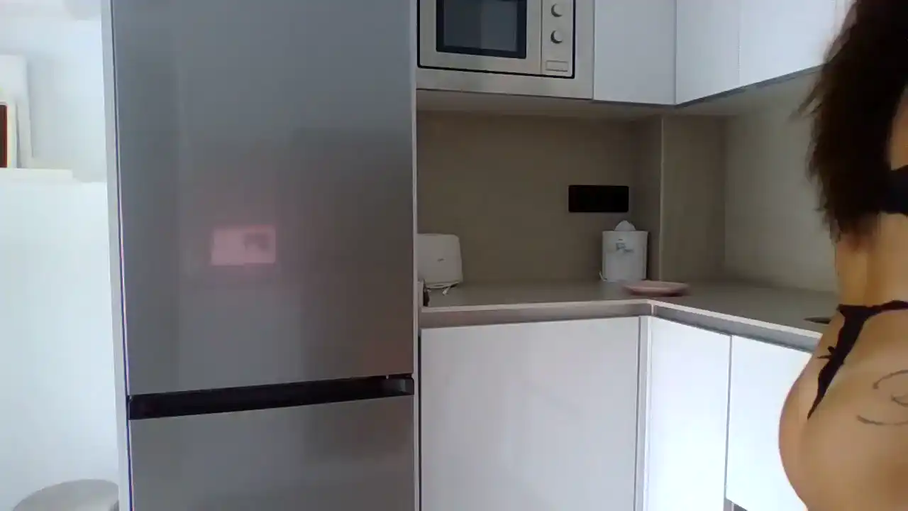 Lisy – Amateur.tv Record Video – 2026-05-15 18:13:55
